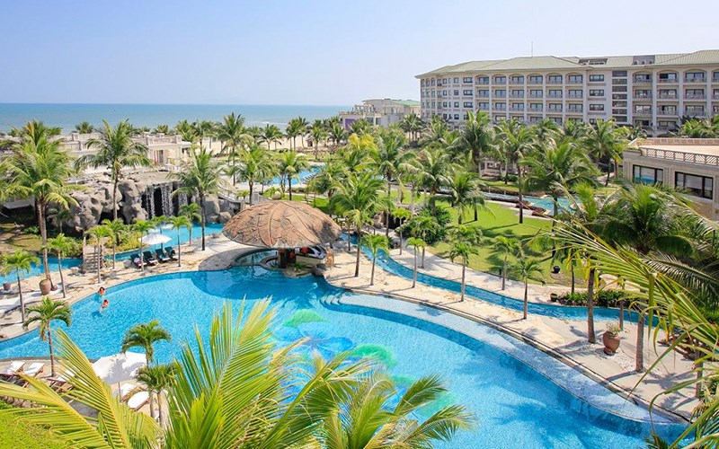  Olalani Resort & Condotel